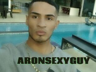 ARONSEXYGUY