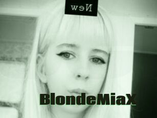 BlondeMiaX