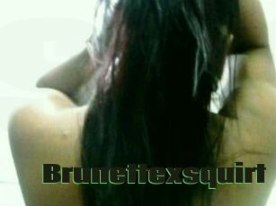 Brunettexsquirt