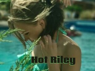 Hot_Riley