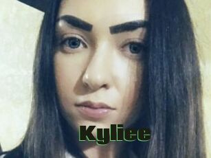 Kyliee_