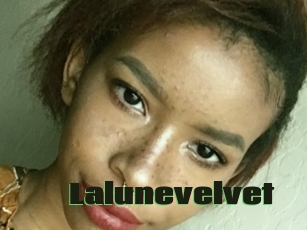 Lalunevelvet