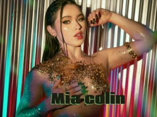Mia_colin