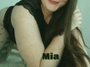 Mia