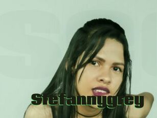 Stefanny_grey