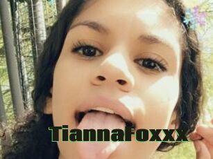 TiannaFoxxx