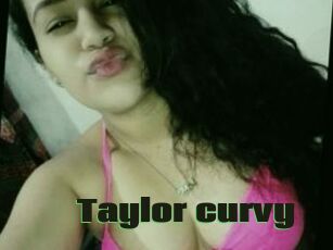 Taylor_curvy