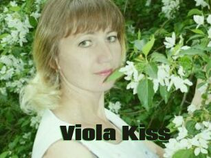 Viola_Kiss_