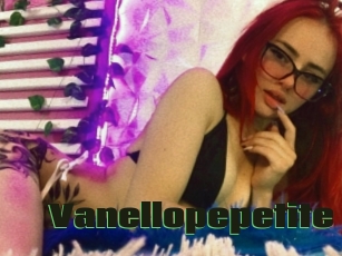 Vanellopepetite